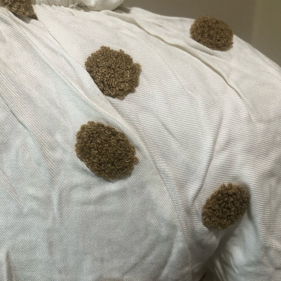 NWOT Ivory/Camel Textured Polka-Dot Blouse - Picture 5 of 5